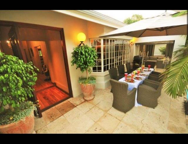 7 BEDROOM HOUSE SOLD IN ALBERANTE